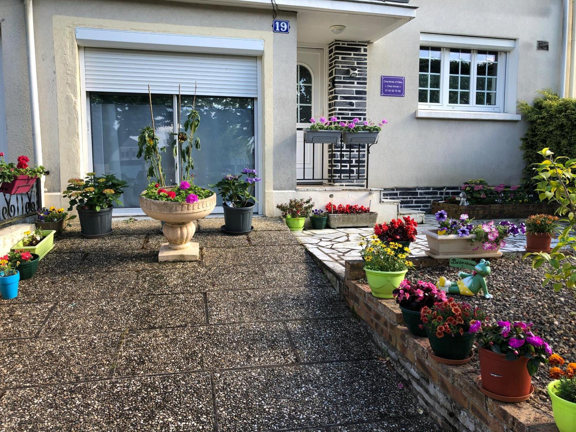 « Chez Annie » Bed and Breakfast Doué-la-Fontaine Buitenkant foto